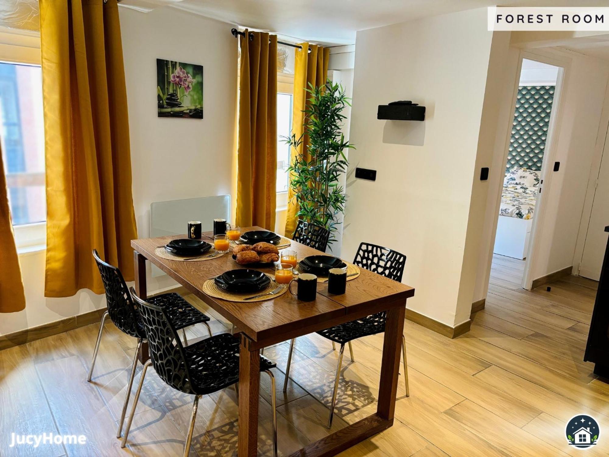 Forest Valenciennes Ngoại thất bức ảnh